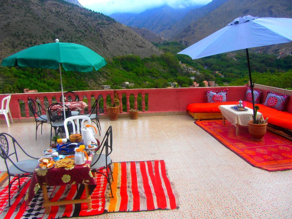 Chez Les Berberes Bed & Breakfast Imlil  Dış mekan fotoğraf