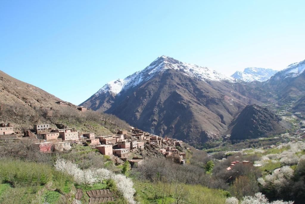 Chez Les Berberes Bed & Breakfast Imlil  Dış mekan fotoğraf